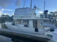 Mainship 400 Trawler