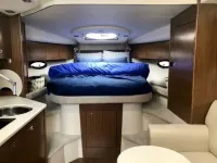 Cruisers 350 Express 