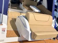 Cruisers 350 Express 