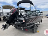 Lowe 1900 fish & ski