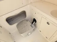 Boston Whaler Outrage 270 