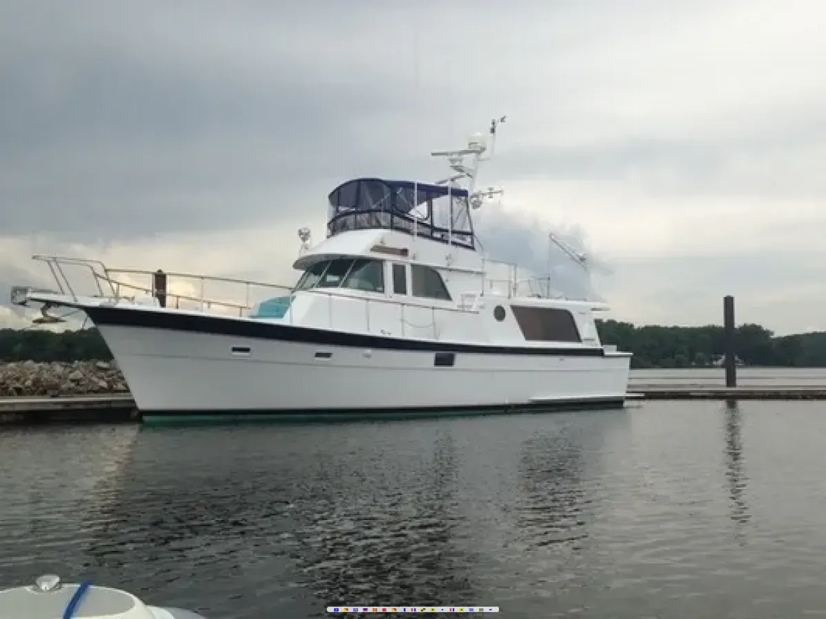 Hatteras LRC 