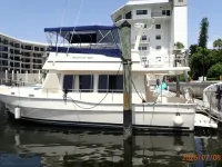 Mainship 400 Trawler