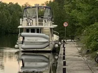 Mainship 400 Trawler