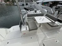 Aquila 44