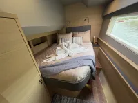 Aquila 44
