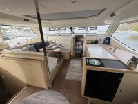 Aquila 44