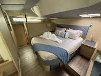 Aquila 44