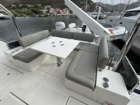 Aquila 44