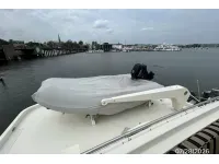 Hatteras Motoryacht