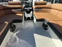 South Bay 25 Sport SL9 DC w/ Arch
