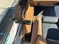 South Bay 25 Sport SL9 DC w/ Arch