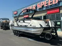 South Bay 25 Sport SL9 DC w/ Arch