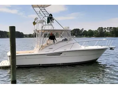 Pursuit 3000 Offshore 