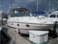 Maxum 31 