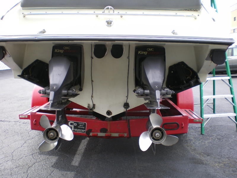 1989 Chaparral Villain IV powerboat for sale in Indiana