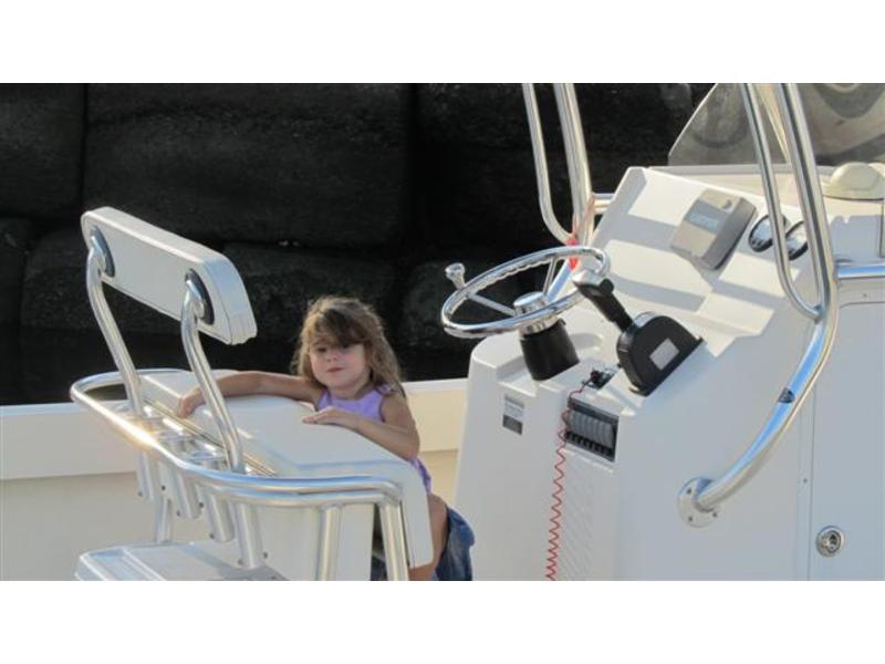 2008 Bristol Harbor BH 21 Center Console powerboat for sale in Rhode Island