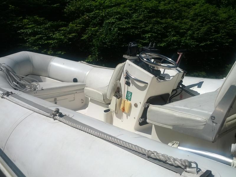 1991 Zodiac 470 powerboat for sale in Michigan