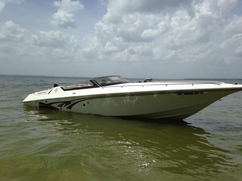 1995-fountain-fever-powerboat-for-sale-in-texas