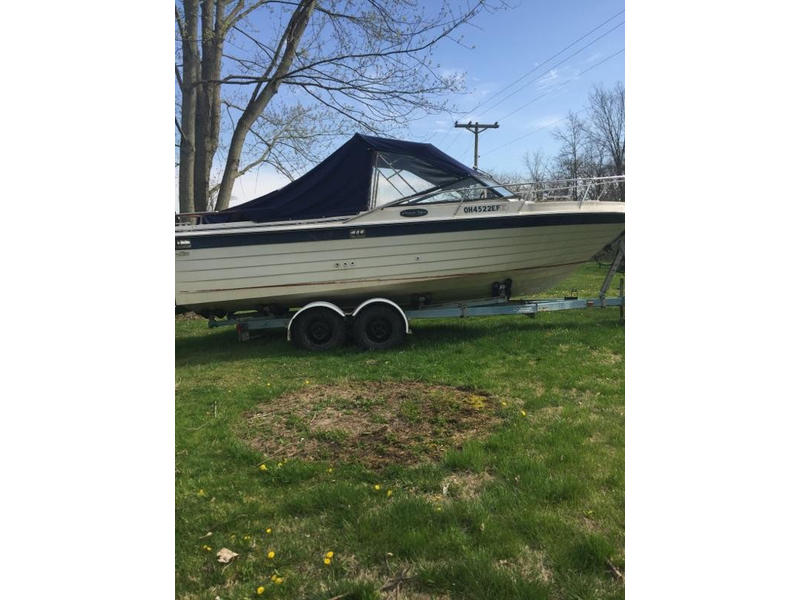 1978 Penn Yan Tunnel Drive powerboat for sale in Ohio