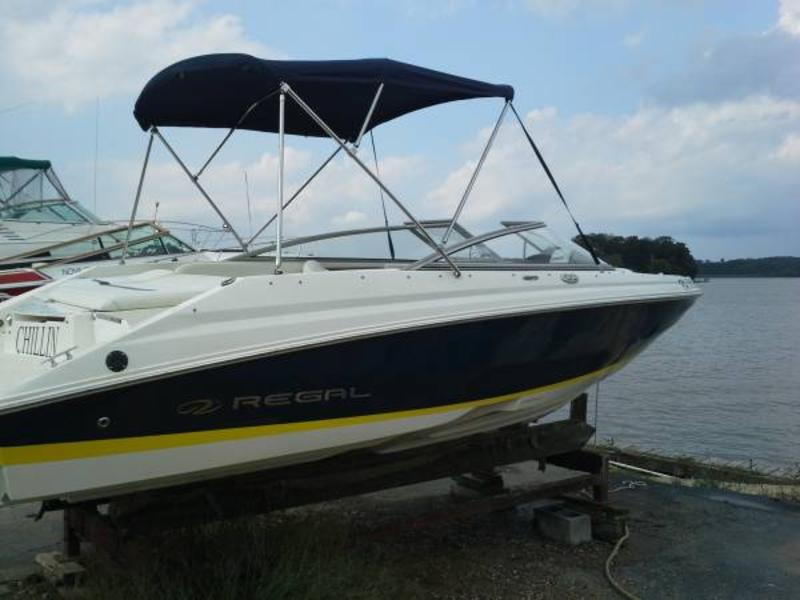 2005 Regal 2000 Bowrider powerboat for sale in Maryland