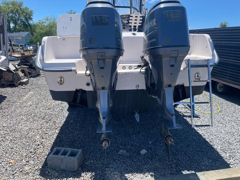 2003-grady-white-258-voyager-powerboat-for-sale-in-new-jersey